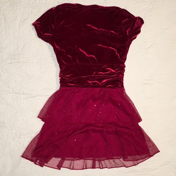 Little girls sz 6 beautiful dress - Picture 3 of 3